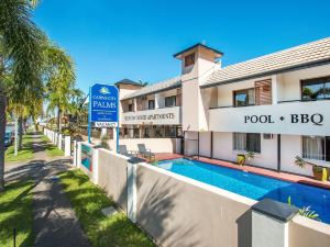 Cairns City Palms