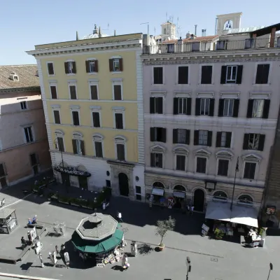 Antica Dimora Delle Cinque Lune Hotels near Teatro Argentina