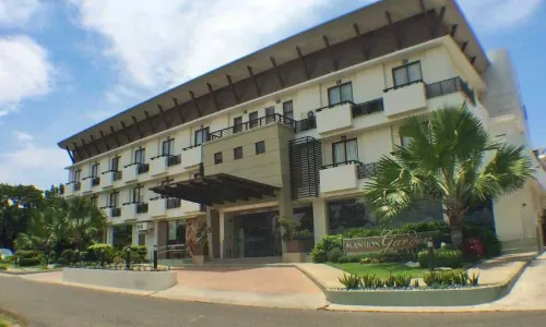 Mansion Garden Hotel