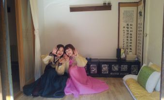 Hanok Guest House 201