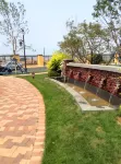 Xinsuihai Seaview Apartment (Yingkou Shanhai Square Vanke Shop) - Mountain view