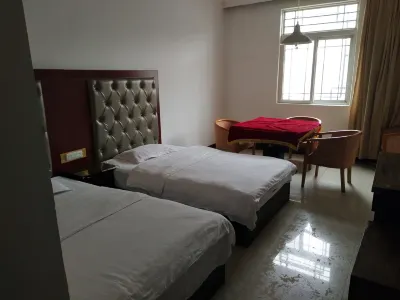 Ezhou Jiayuan Hotel Hoteller i Liangzihu District