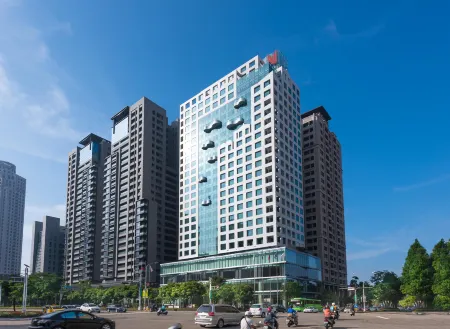 Millennium Hotel Taichung Отели рядом с достопримечательностью «Университет Восточного моря»