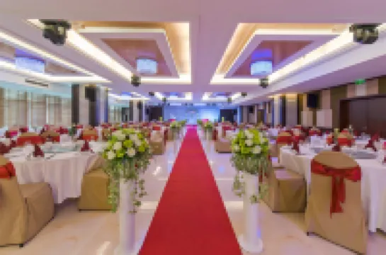 ムオン タン グランド ダナン ホテル