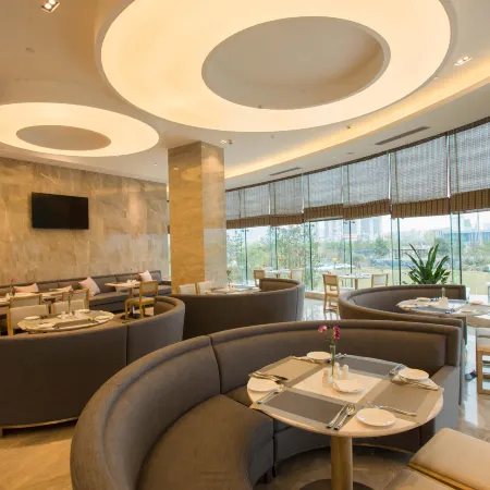 Phoenix Hotel