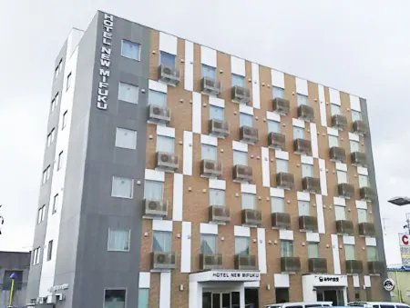 Hotel New Mifuku Отели рядом с достопримечательностью «Ruins of Minakuchi Castle ( Minakuchi Castle Museum)»