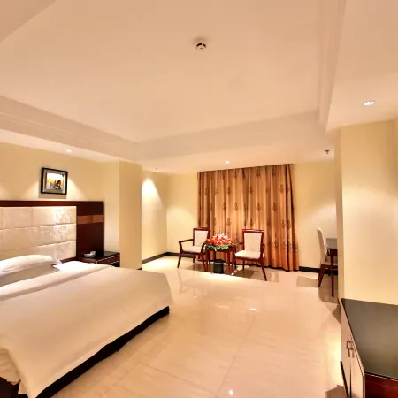 Xinyi Yin Fashion Hotel (Xinxing Health School Head Office)