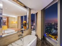 南京绿地洲际酒店 - 洲际高级套房