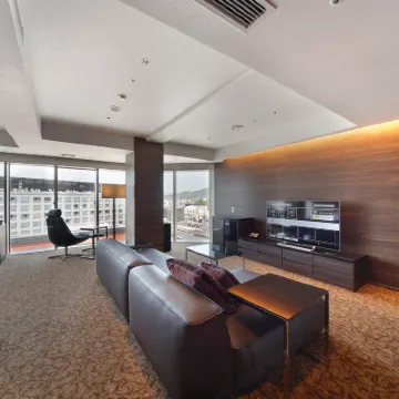 Piazza Hotel Nara Hotels near Isuien Garden and Neiraku Museum