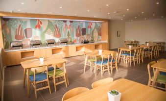 HanTing Hotel (Shuangyashan Railway Station Hotel)