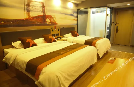 駿怡精選酒店（隆化縣存瑞中學店）