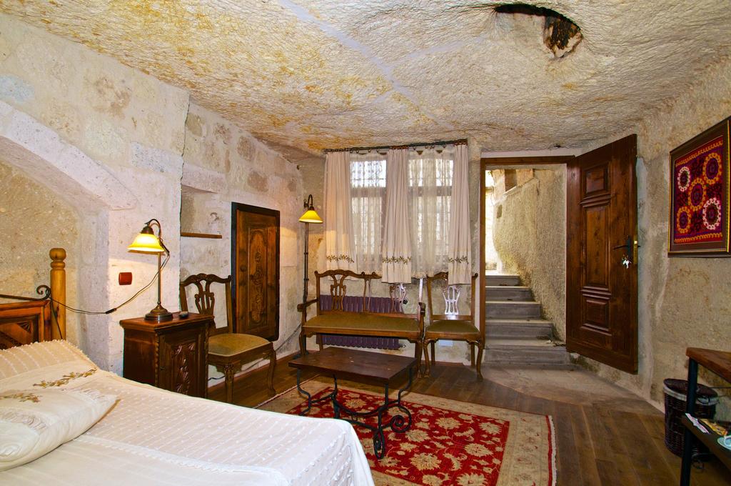 Sultan Cave Suites