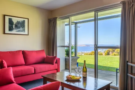 Bay View Villas