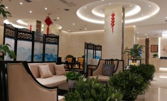 Changde Deyuan Business Hotel