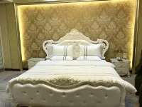 許昌金登豪源大飯店（胖東來金滙店） 建安區北海公園附近的飯店