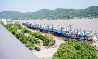Haifeng Hotel