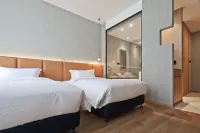 Designer Hotel (Hangzhou International Expo Center) Hotels near Beauty Dam