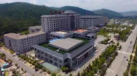 Zaoyuan Hotel Hotels in der Nähe von Zhongyan Ancestral Temple