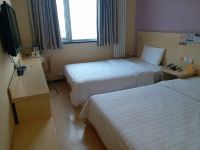 速8酒店(北京新宫地铁站南西路店) - 标准双床房