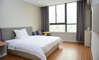 7Days Inn Hotel (Xuzhou New Urban Area Municipal Government Olympic Sports Center)