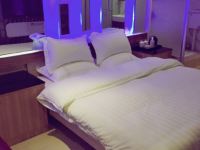 广州美斯曼酒店 - 标准大床房