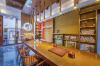 Xinxuan·Juanmu Meisu (Wuzhen Scenic Area Branch) Hotels in Tongxiang