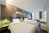 Ease Hotel (Kunming Jinma Bijifang, Shulin Street, Caiyunli) Hotel a Kunming