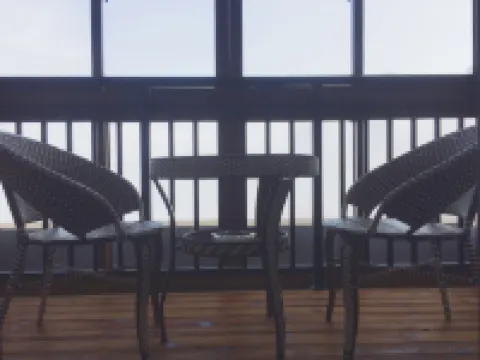 self-cooking seaview apartment