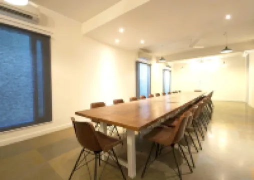 Bloom Boutique | Signature Towers