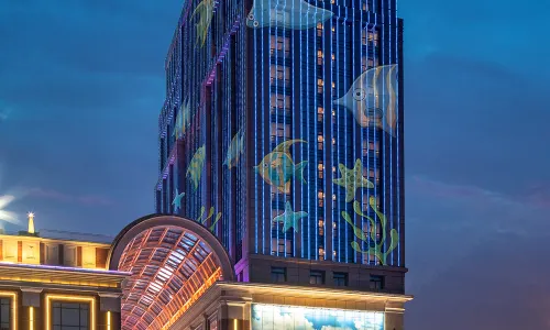 Global Harbor Cruise Hotel