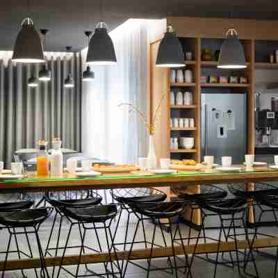 OKKO Hotels Nantes Centre Ville Dining/Meeting Rooms