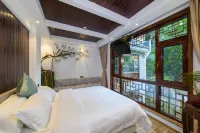 Shuixiu Hotel (Mist Bridge, Phoenix Ancient Town Scenic Area) - 2-Star