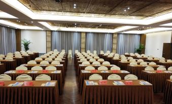 Laoshan Academy hotel