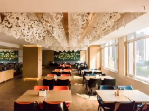 葡萄酒店（營口月亮湖公園店） 營口酒店