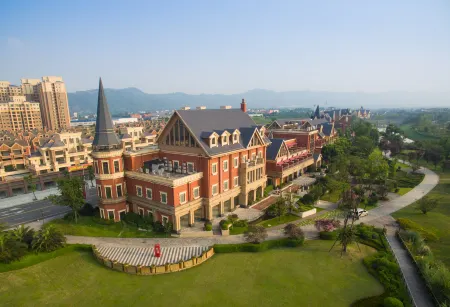 Pujiang Yinglan Hepan Hotel Отели рядом с достопримечательностью «Xilai Ancient Town»