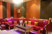 Shili Blue Mountain Mansion