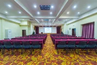 Jinyi Holiday Hotel (Guilin Railway Station South Zhongshan Road)