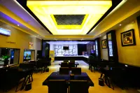 Kunlun Leju Business Hotel (Jiaozuo Wuzhi Qinhe Road)