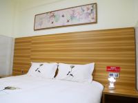 郴州七色花主题酒店 - 大床房