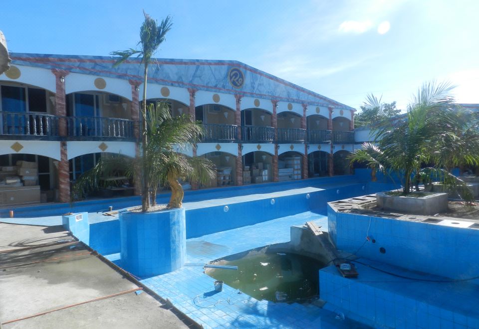 로만 엠파이어 팡라오 부티크 리조트