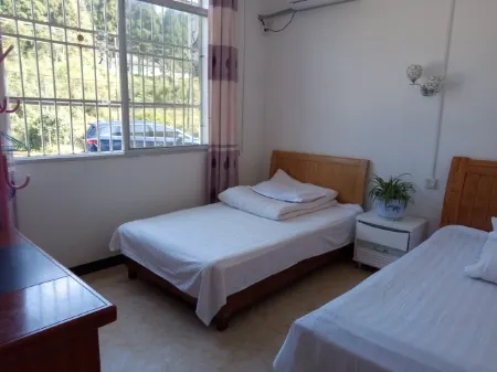 Xiaojing Farmhouse Отели рядом с достопримечательностью «Octagon House»