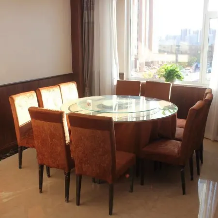 Ruifeng Business Hotel