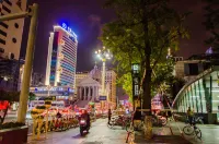 Dazhen Plaza Hotel Hotels near Kunming Hall