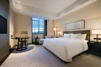 Crowne Plaza Hotel