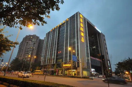 Jinke International Hotel (Chengdu Happy Valley) Отели рядом с достопримечательностью «Swan Lake»