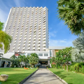 Golden Beach Cha-Am Hotel