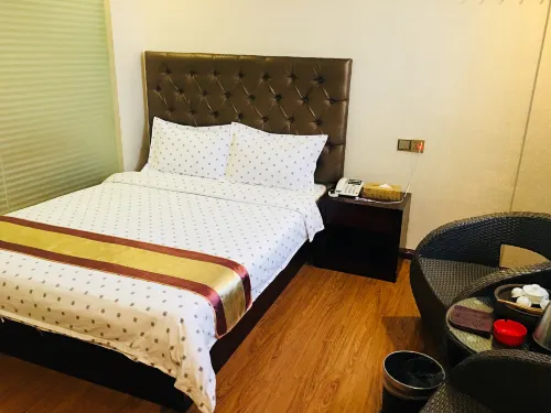 Gold Bucket Hot Spring Hotel