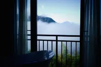 Wuxin Yunshe Hostel - balcony