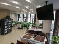 GreenTree Inn Hotel (Haiyan passenger transport center)