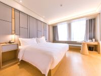 全季酒店(上海金山万达店) - 高级大床房